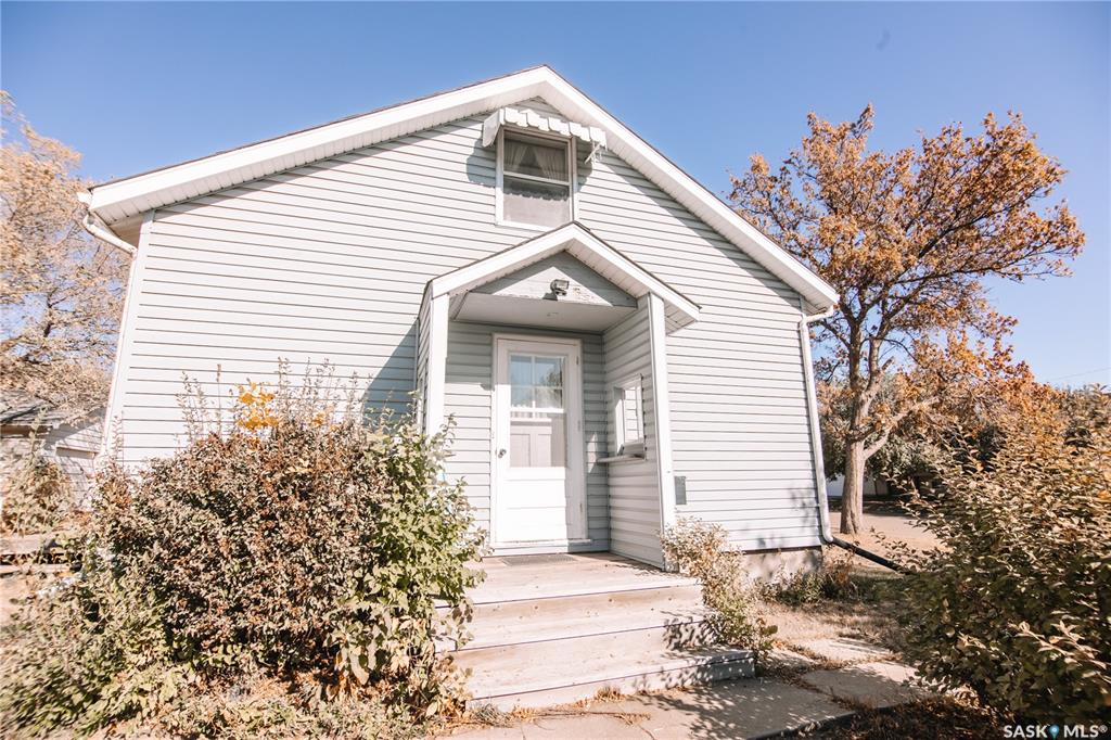 414 10th Ave NW, Palliser